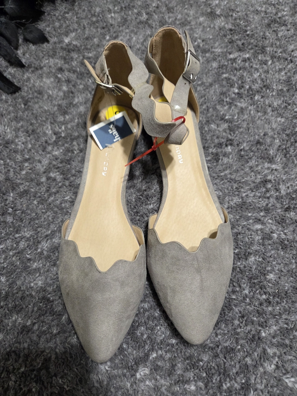 CL by Laundry Gray Scalloped Pointed-Toe Ankle-Strap Flats